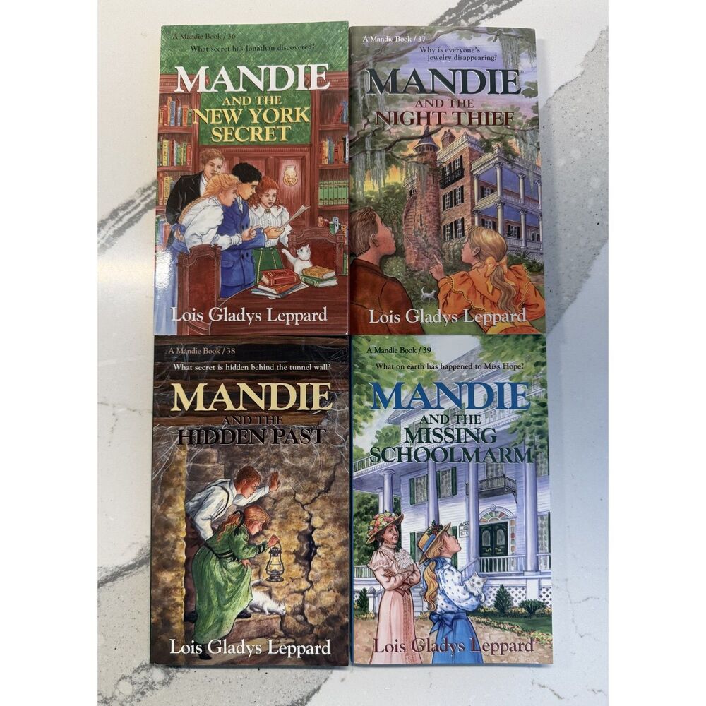 RARE Mandie Books Lot of 4 Paperbacks #36-39 Includes Missing Schoolmarm #39